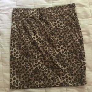 Cheetah print pencil skirt